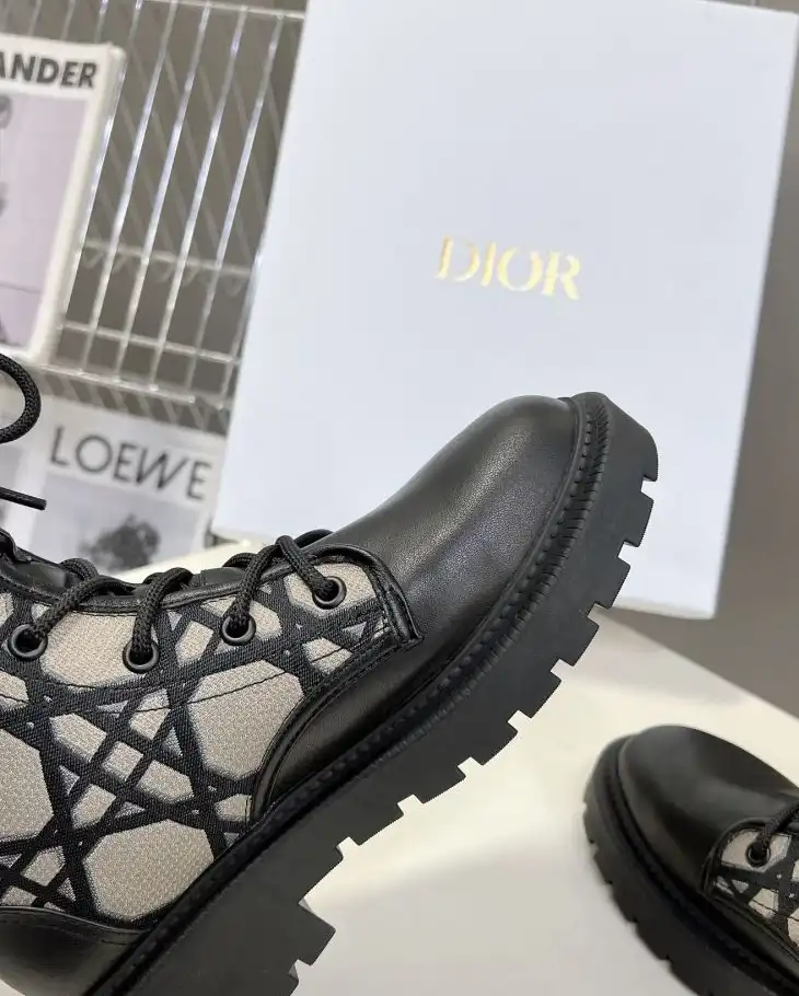 hype Christian Dior Boots