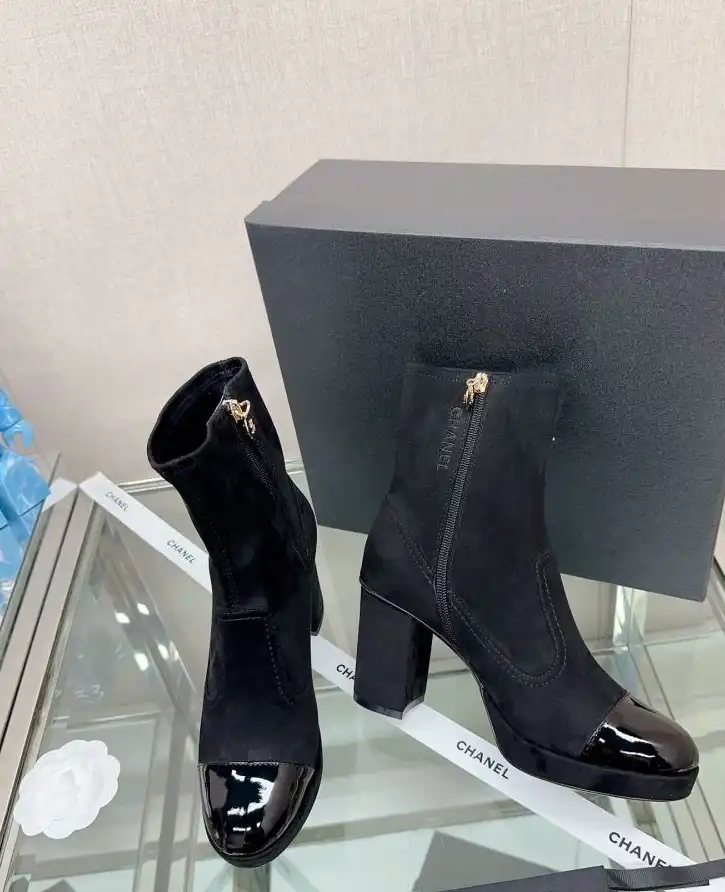 hype Chanel Boots