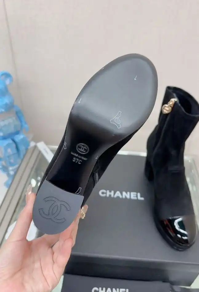 hype Chanel Boots