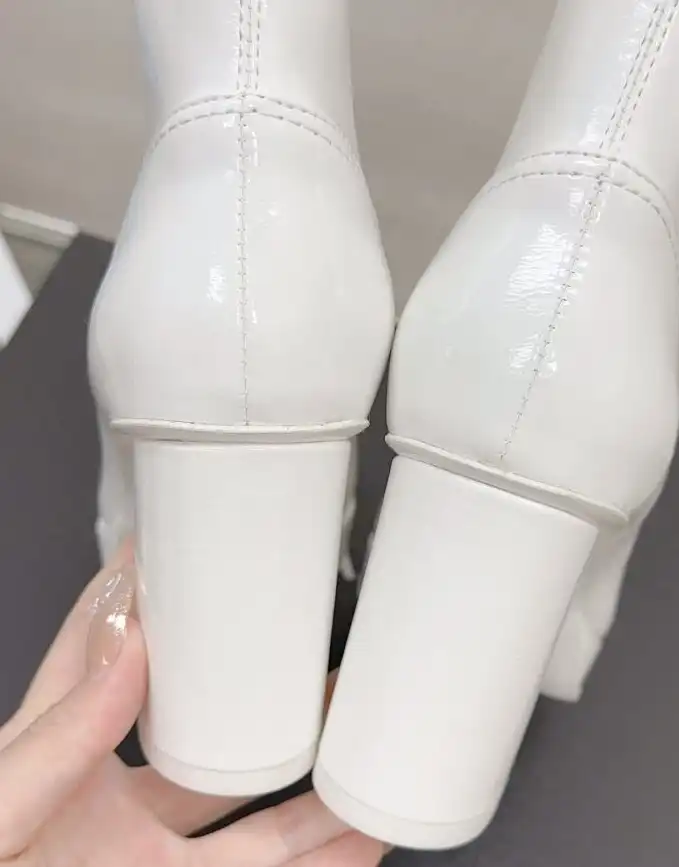 hype Chanel Boots