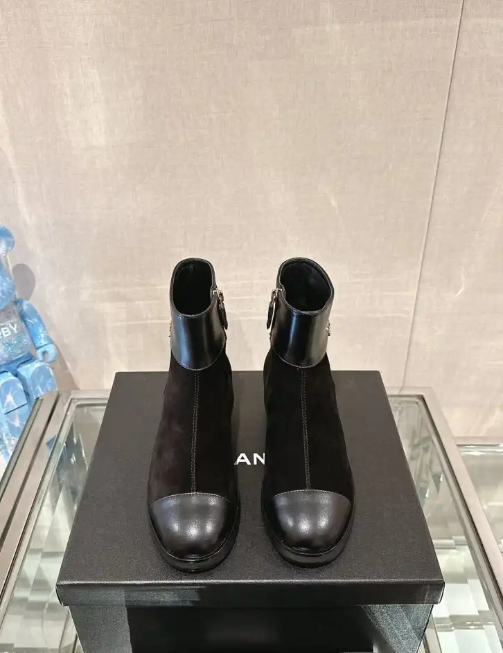 hype Chanel Boots