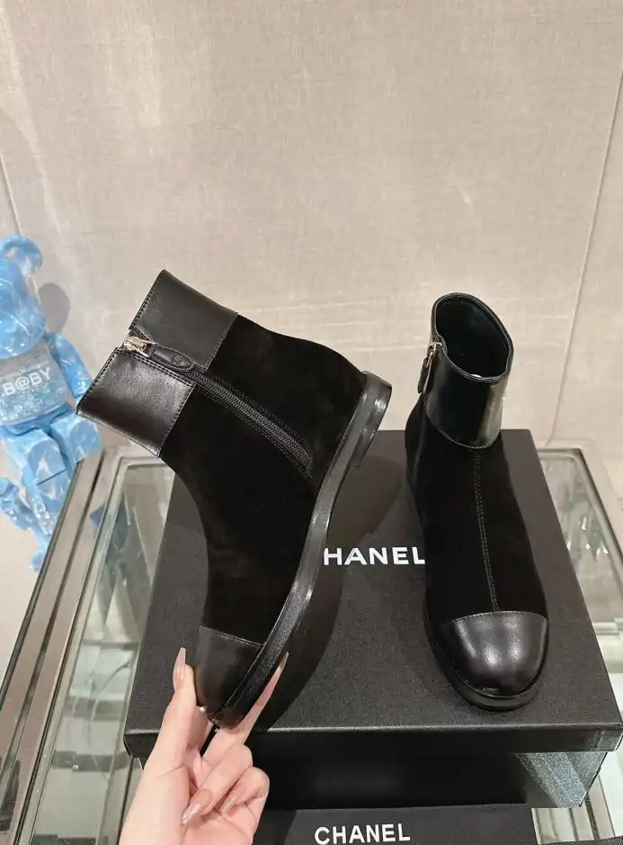 hype Chanel Boots