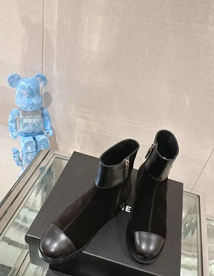 hype Chanel Boots