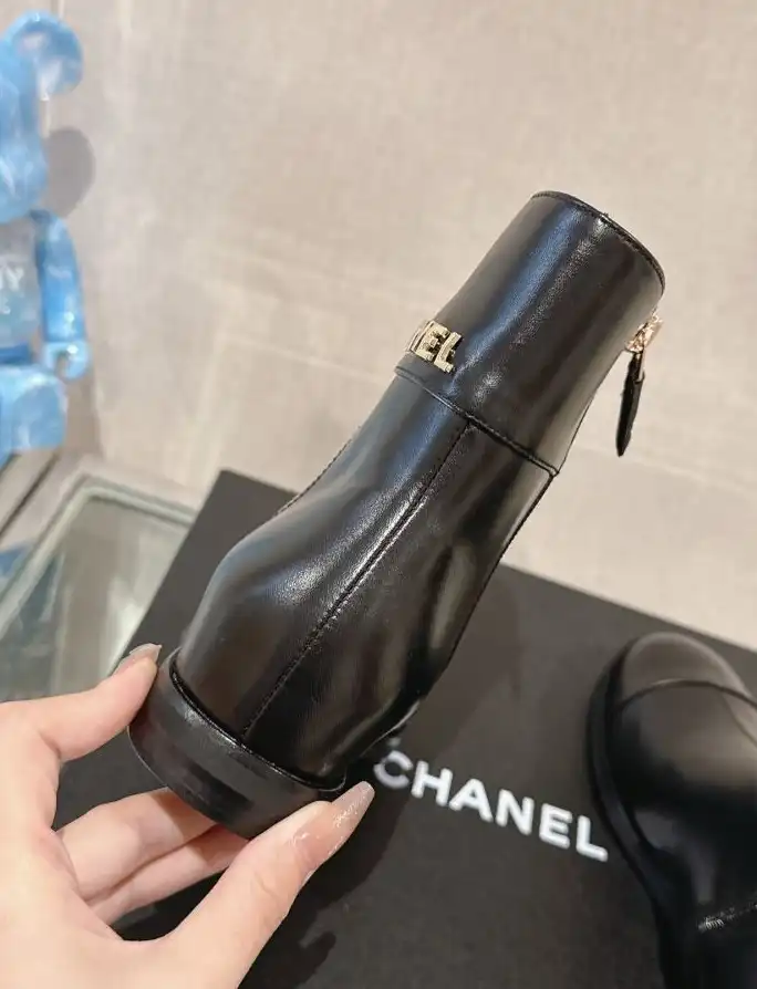 hype Chanel Boots