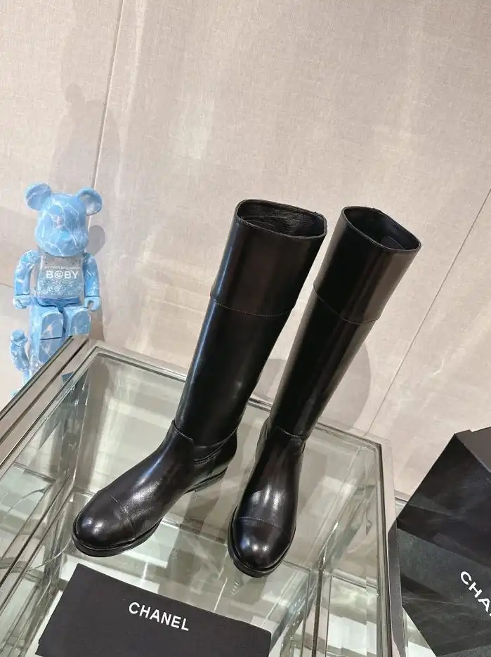 hype Chanel Boots