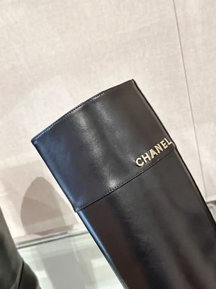 hype Chanel Boots