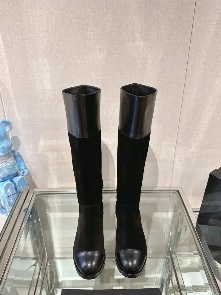 hype Chanel Boots