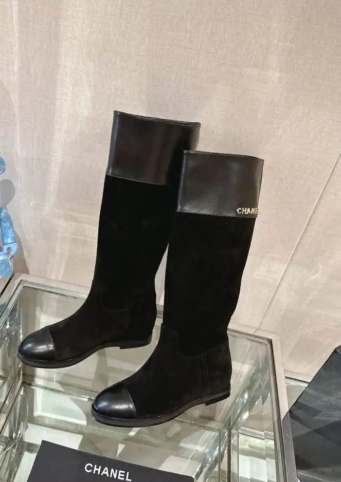 hype Chanel Boots