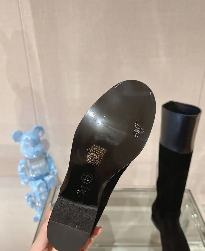 hype Chanel Boots