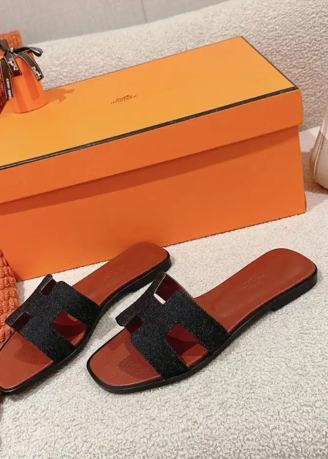 hype Hermes Slippers