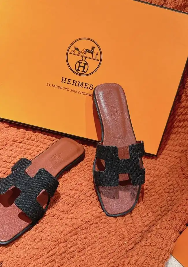 hype Hermes Slippers