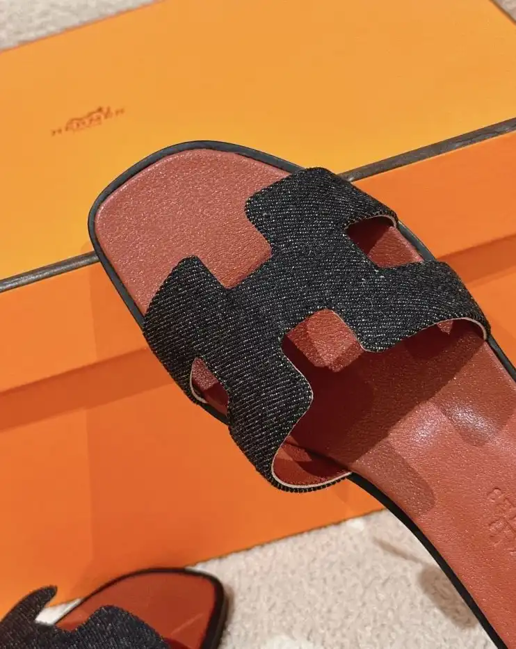 hype Hermes Slippers