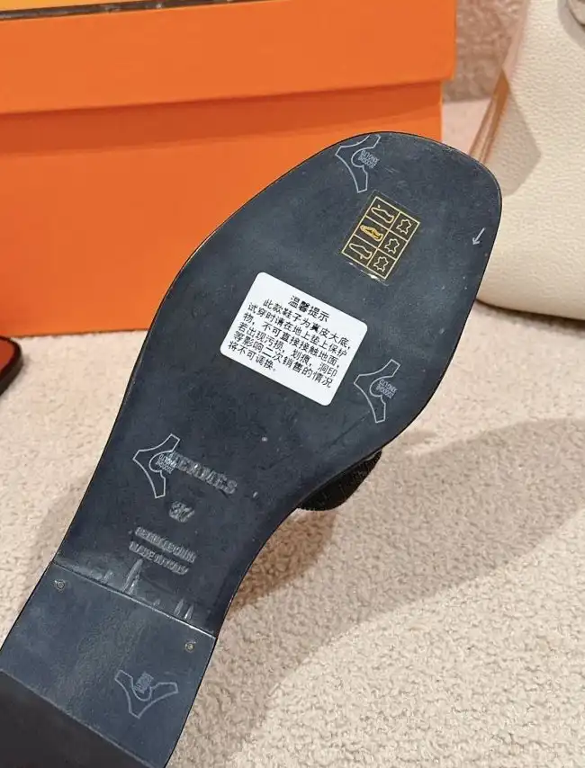 hype Hermes Slippers