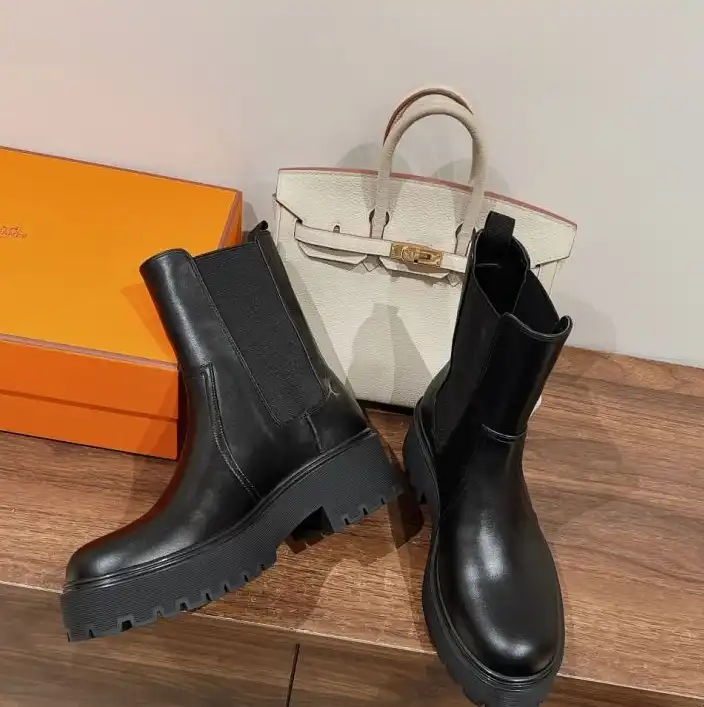 hype Hermes Boots