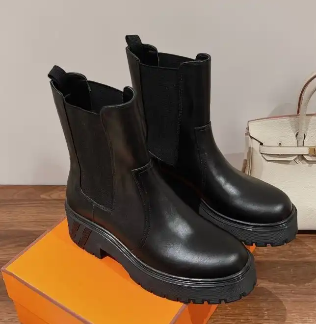 hype Hermes Boots