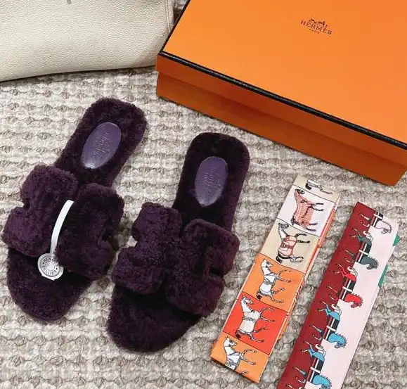 hype Hermes Slippers