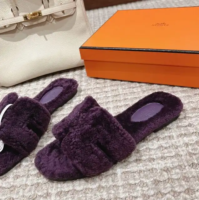 hype Hermes Slippers