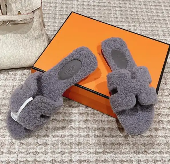 hype Hermes Slippers