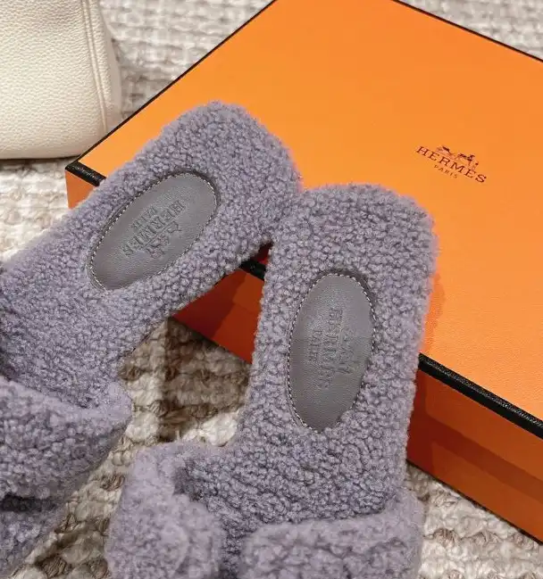 hype Hermes Slippers