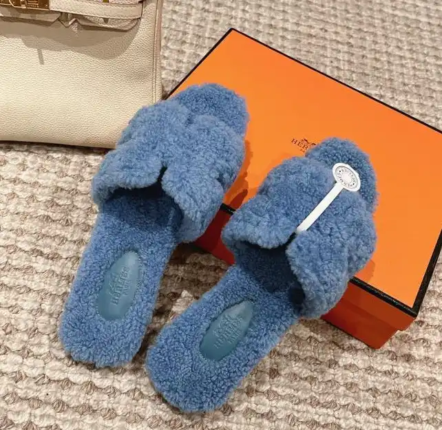 hype Hermes Slippers