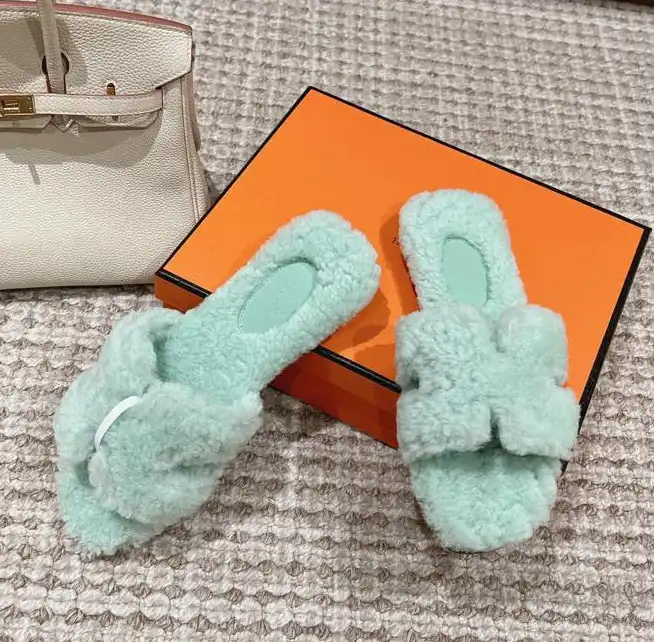 hype Hermes Slippers