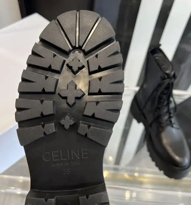 hype Celine Boots