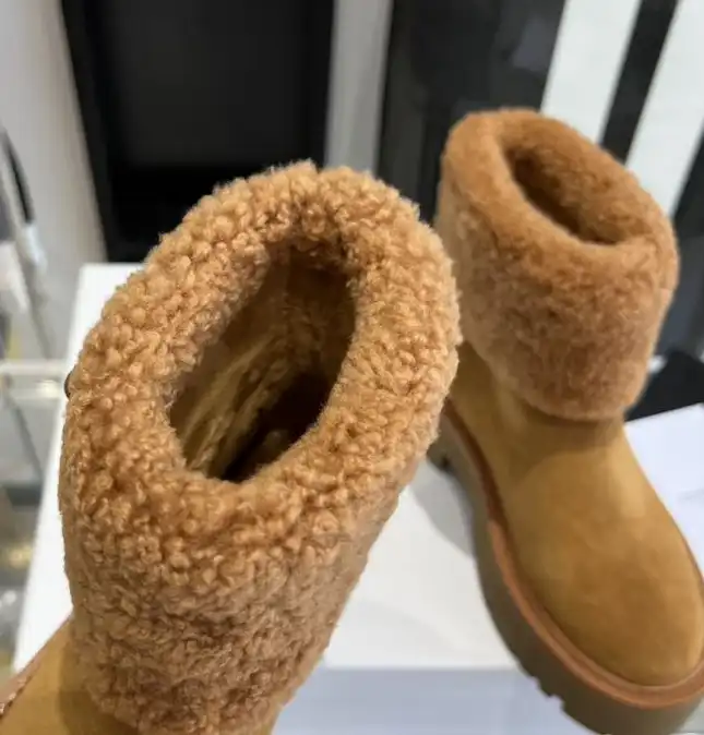 hype Celine Boots