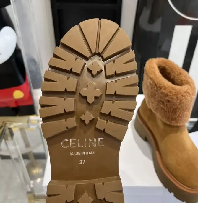 hype Celine Boots