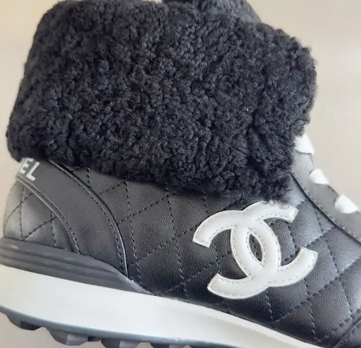 hype Chanel Sneakers