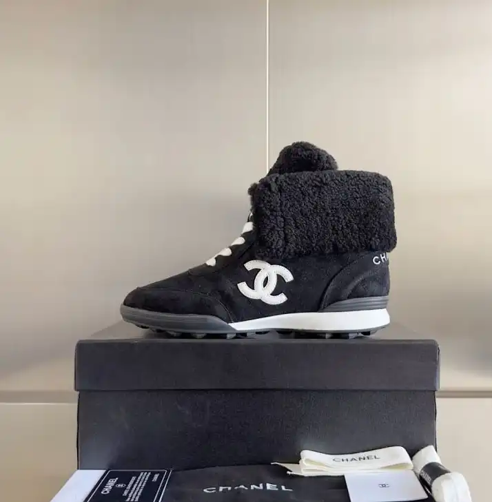 hype Chanel Sneakers