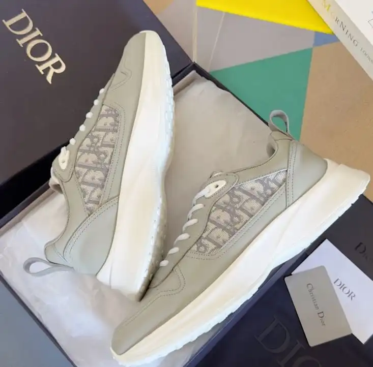 hype Christian Dior Sneakers