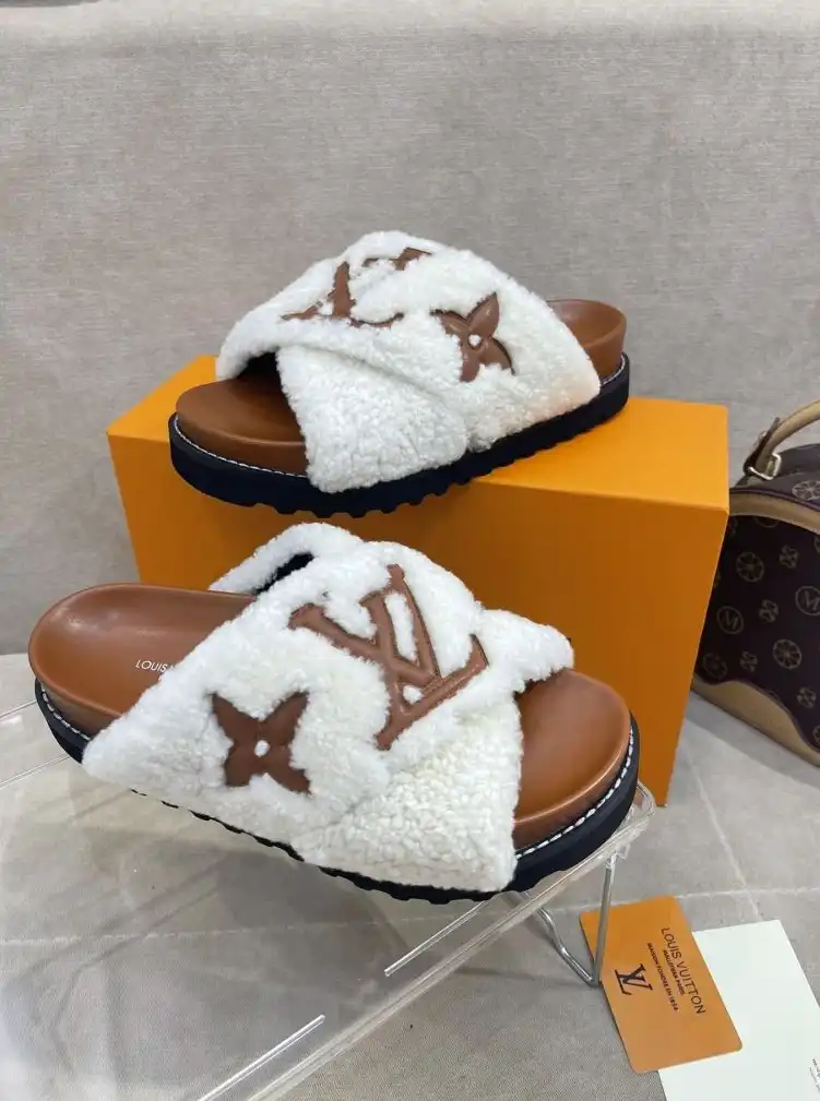 hype LV Slippers