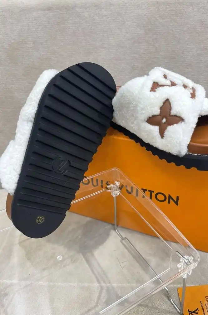 hype LV Slippers