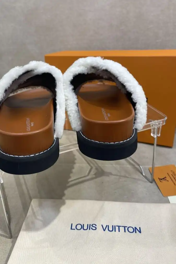 hype LV Slippers