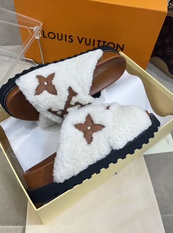 hype LV Slippers