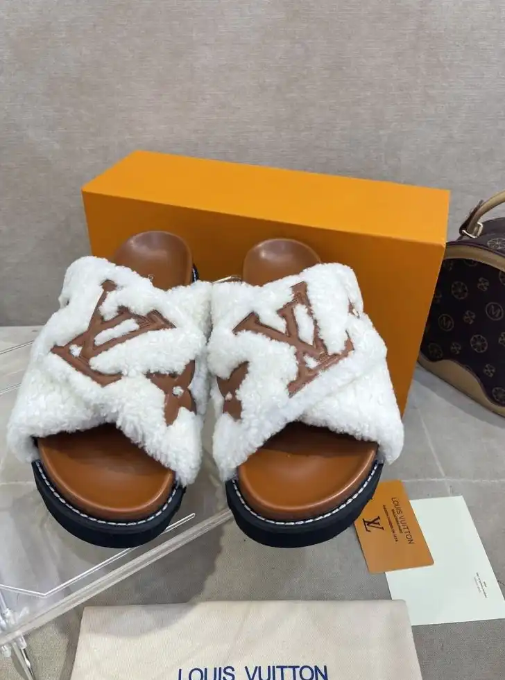 hype LV Slippers