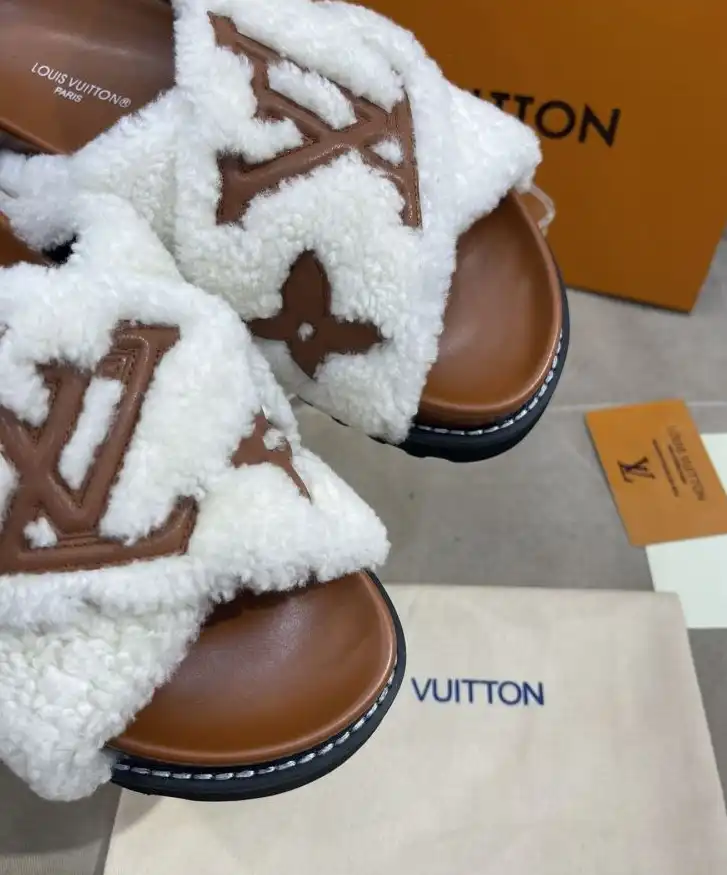 hype LV Slippers