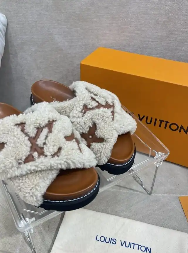 hype LV Slippers