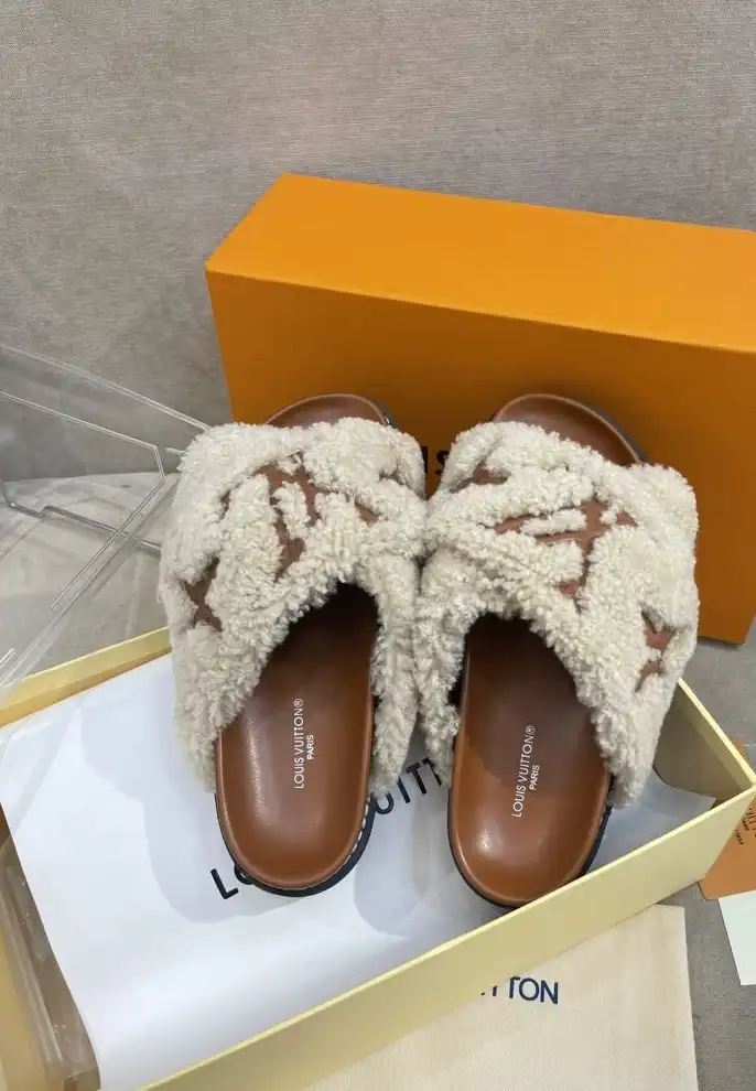 hype LV Slippers