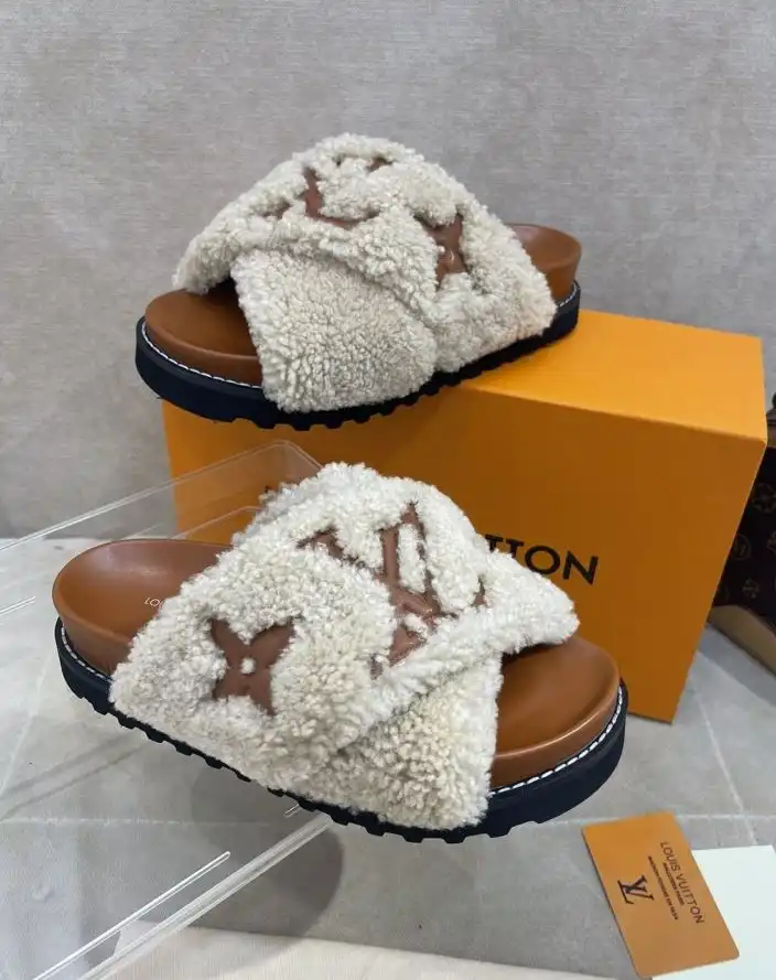 hype LV Slippers