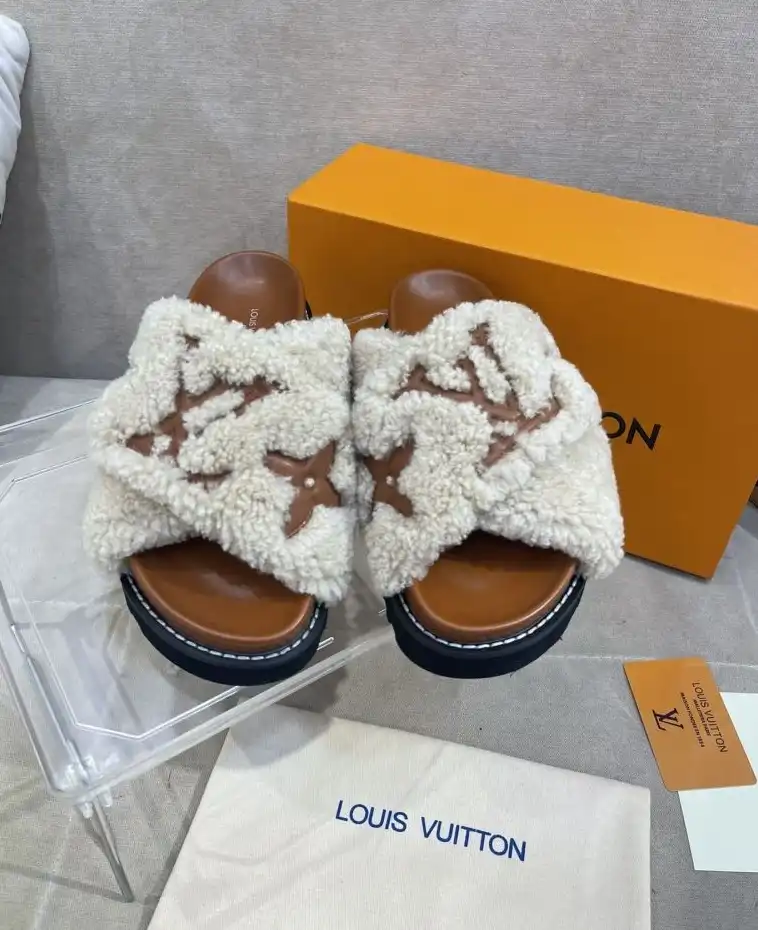 hype LV Slippers