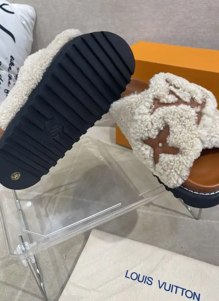 hype LV Slippers