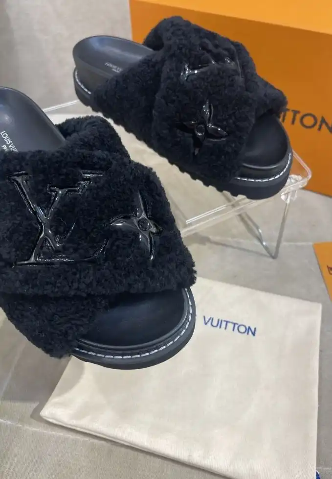 hype LV Slippers