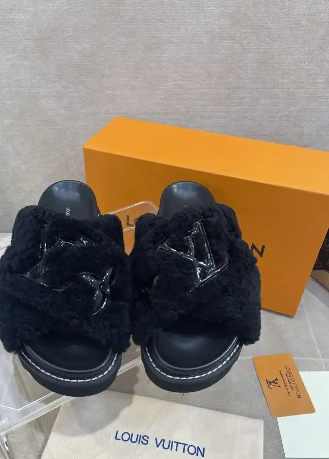 hype LV Slippers