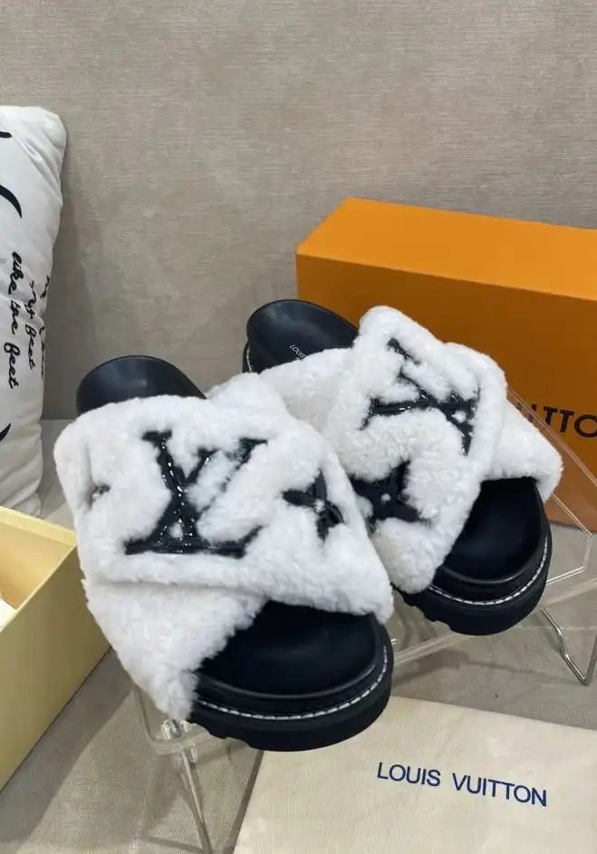 hype LV Slippers