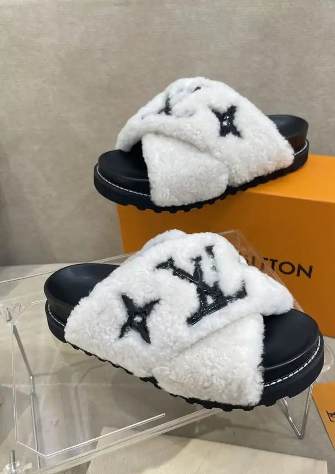 hype LV Slippers