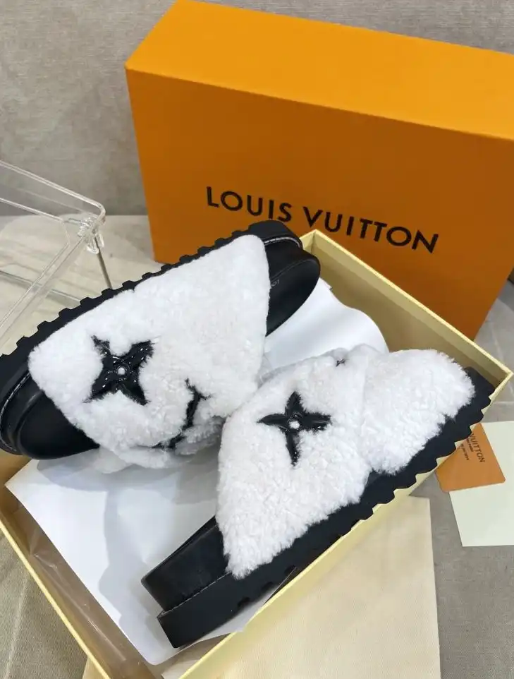 hype LV Slippers