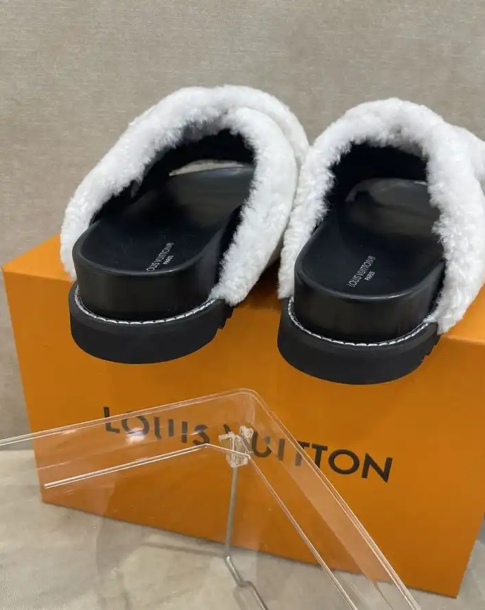 hype LV Slippers