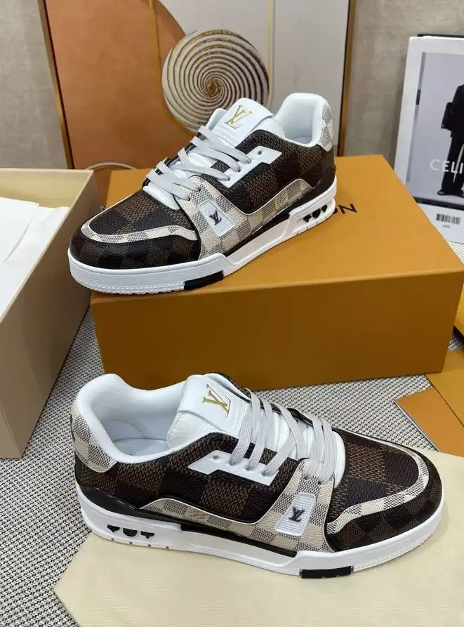 hype Louis Vuitton Sneakers