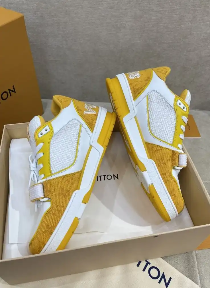 hype Louis Vuitton Sneakers